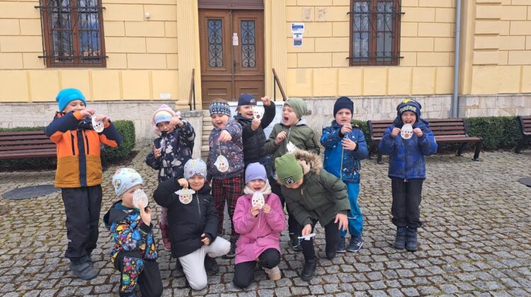 Vševedkovia a tradície