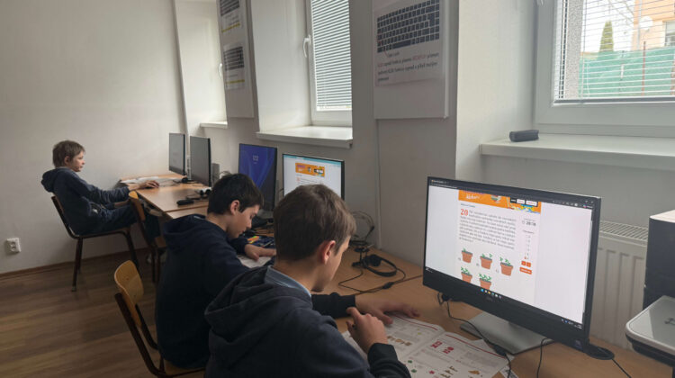 Kto najlepšie skáče v matematike? Klokan je späť!